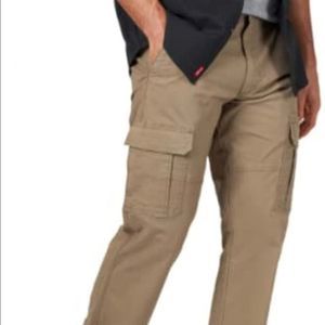 Wrangler Men's Relaxed Fit Flex Cargo Pants Barley Hidden Tech Pocket Straight